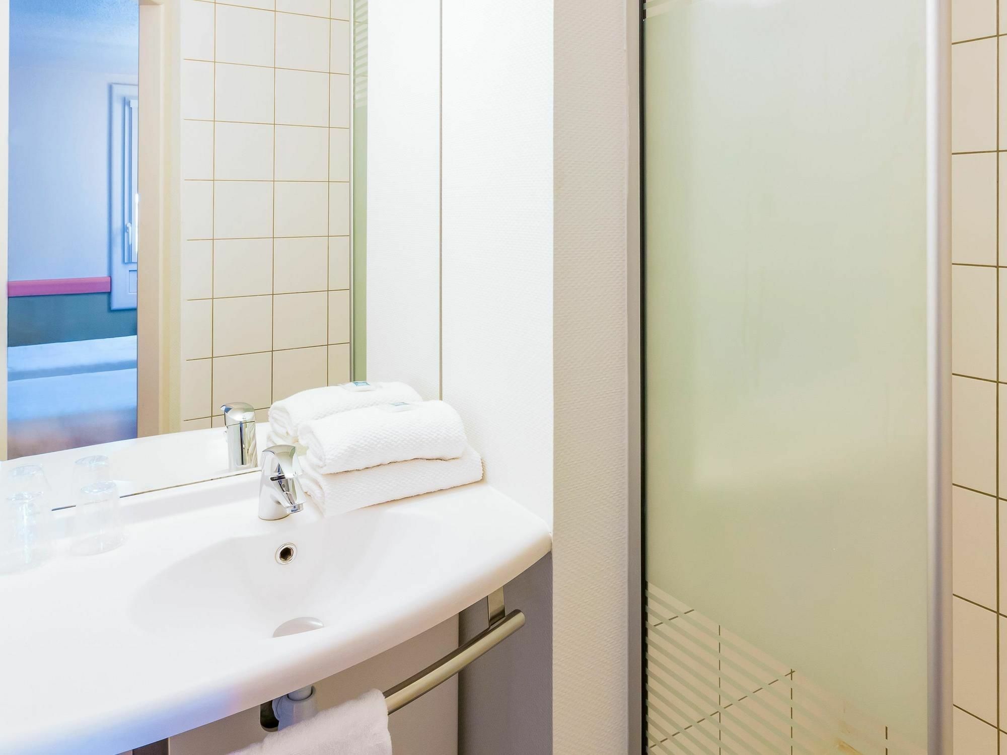 Ibis Budget Beziers Est Mediterranee A9 / A75 מראה חיצוני תמונה